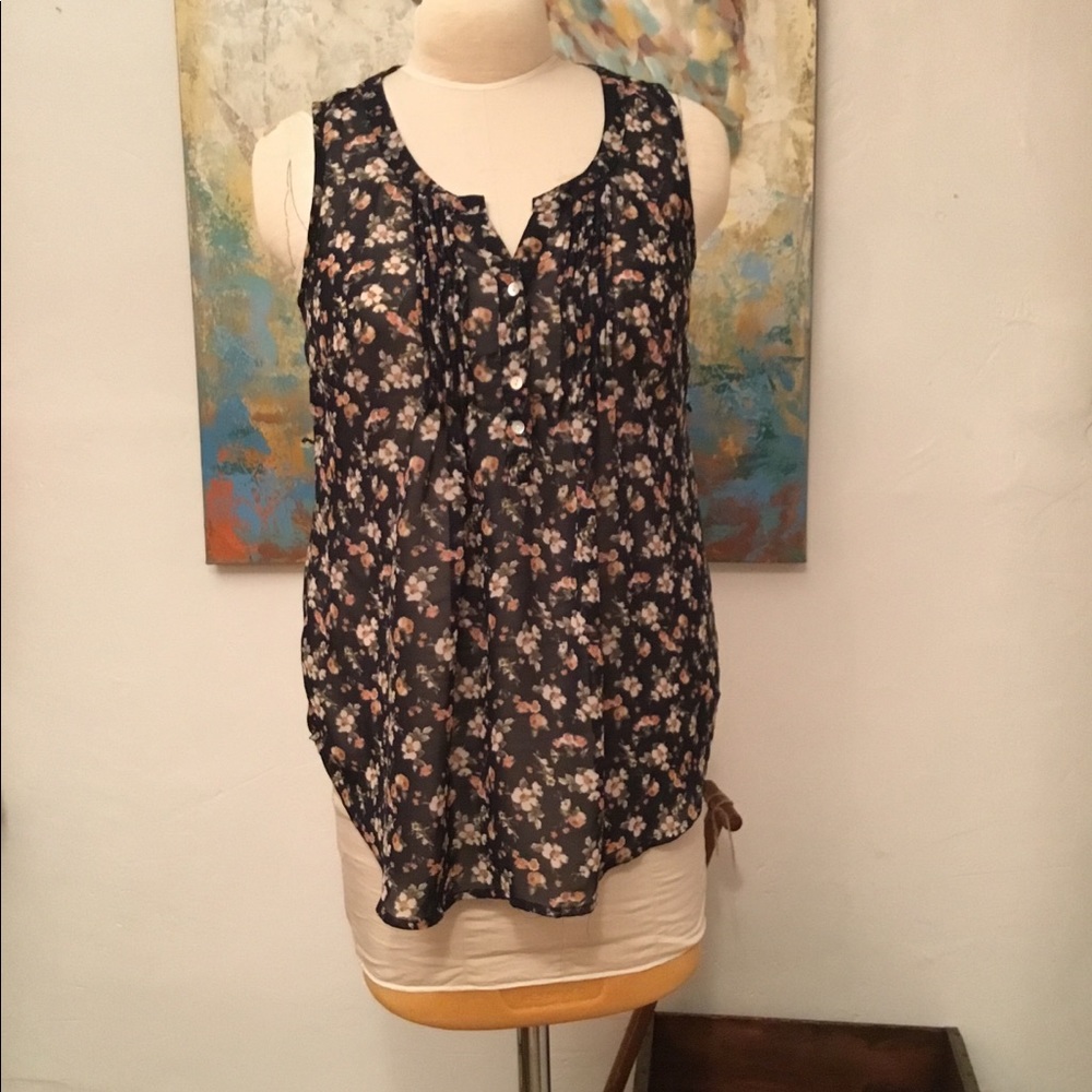 Light & cool Motherhood blouse